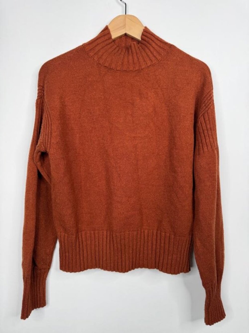 Cyrus M Rust Burnt Orange Mock Neck Knit Sweater Long Sleeve Ribbed Trim